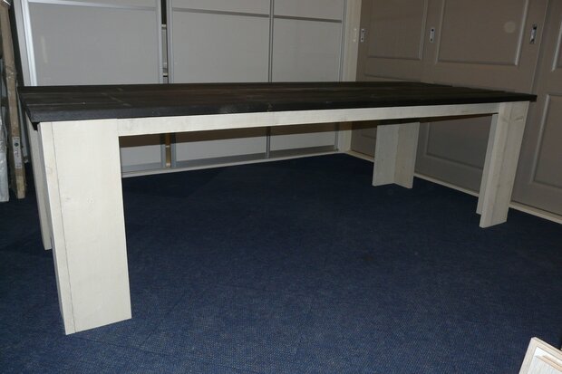 Tafel Lotte 245 x 95 x 75